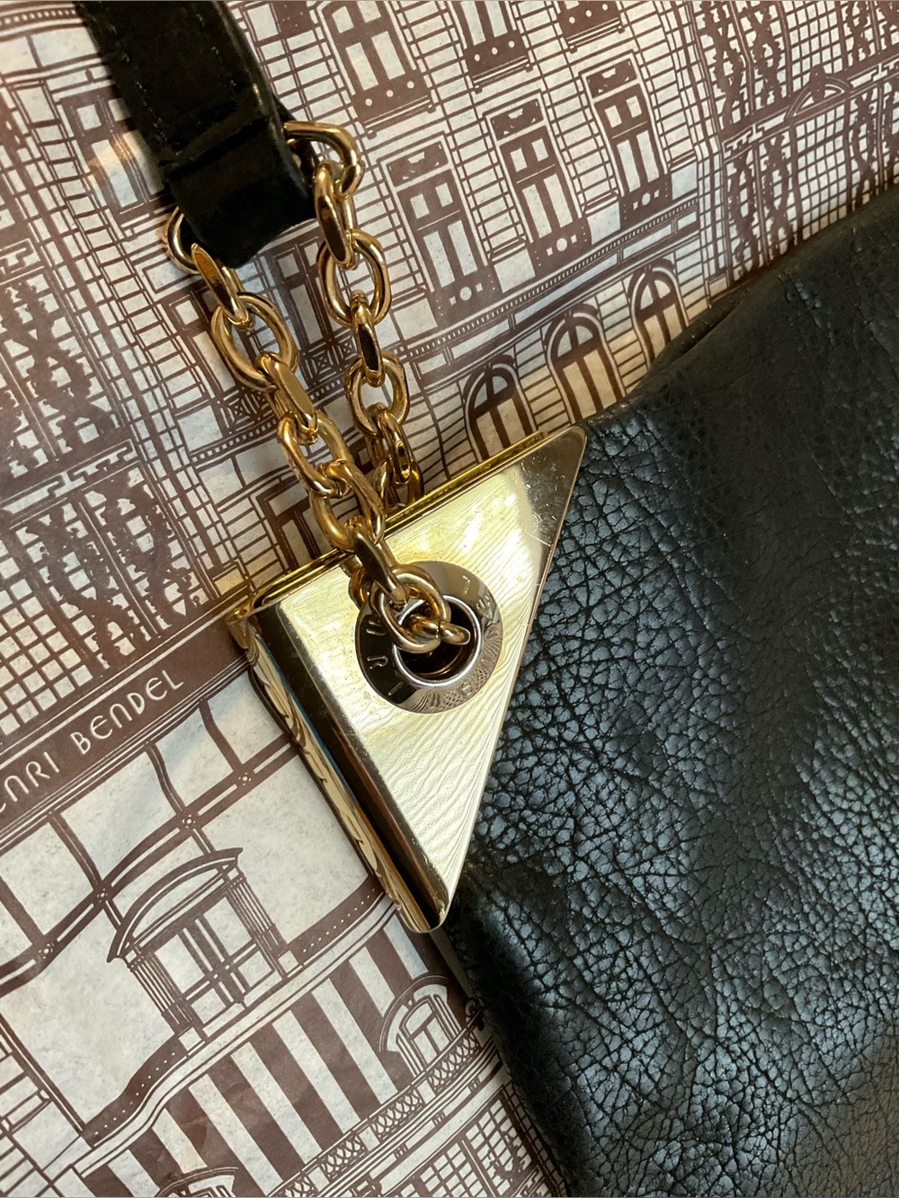 Henri Bendel Debutante Chain Crossbody - Picture 6 of 16